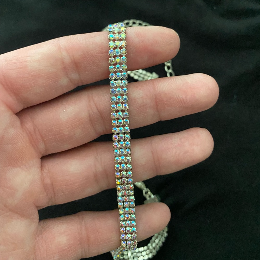 Sparkly choker